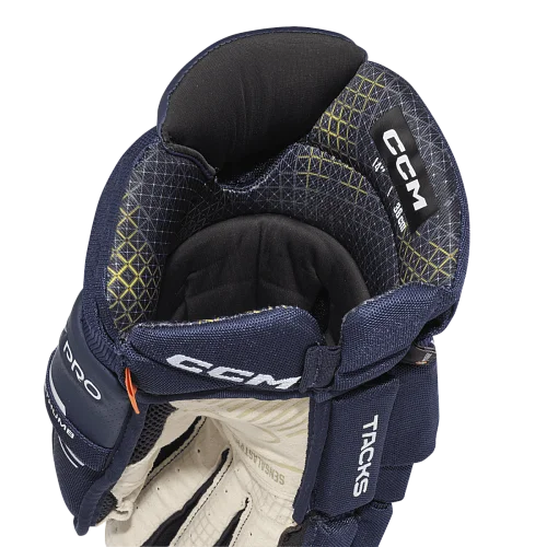 Перчатки CCM TACKS XF PRO SR Перчатки CCM TACKS XF PRO SR